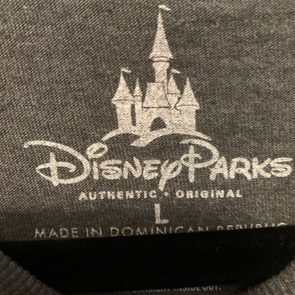 Oversized Disney Mickey Tee - auth Disney Parks - Picture 3 of 3